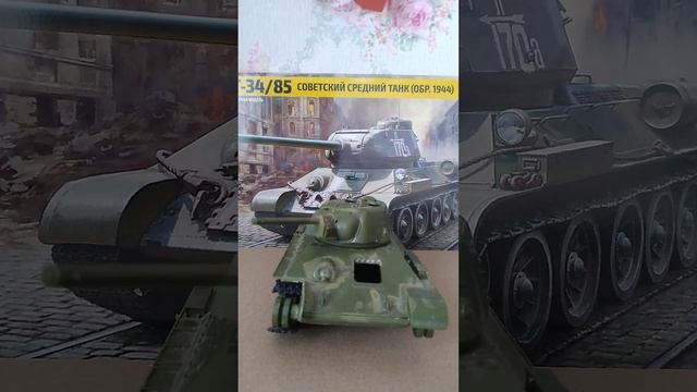 обзор на танк т 34-85 1/35 от фирмы Zvezda смотреть онлайн