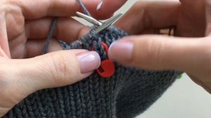 Шапка "Луковка" спицами. Мастер класс. Шапка для мальчика с отворотом.