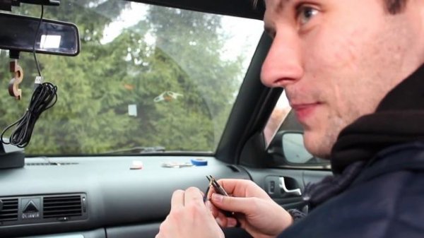 Установка видеорегистратора, 2 способа