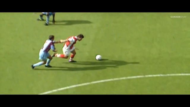 Dennis Bergkamp - Best Passes And Assists