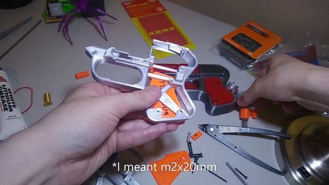 3D-printed functional 4-barrel derringer toy смотреть онлайн