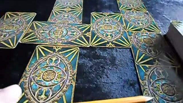 Старый расклад кельтский крест в вопросах отношений смотреть онлайн