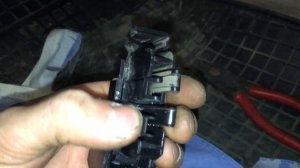 Как снять педаль газа дроссельной заслонки Фольксваген пассат б5  Volkswagen Passat B5