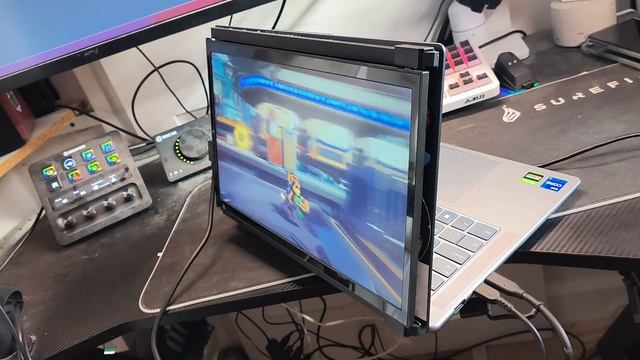 Duex Plus Portable Monitor | 24 hours Impressions смотреть онлайн