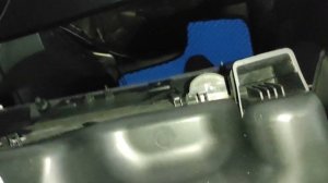 Установка микролифта бардачка Skoda Rapid 2G 2021 г