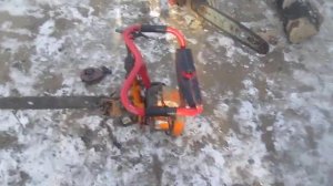 Бензопила Урал на карбюраторе от дружбы