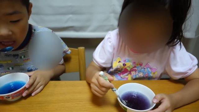 かき氷を食べるせんもも Shaved Ice смотреть онлайн