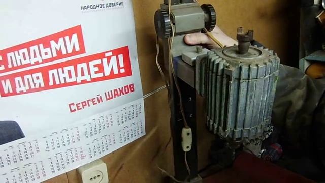 Сверлильный Станок из Фотоувеличителя! СВОИМИ РУКАМИ! Настольный Вертикальный смотреть онлайн