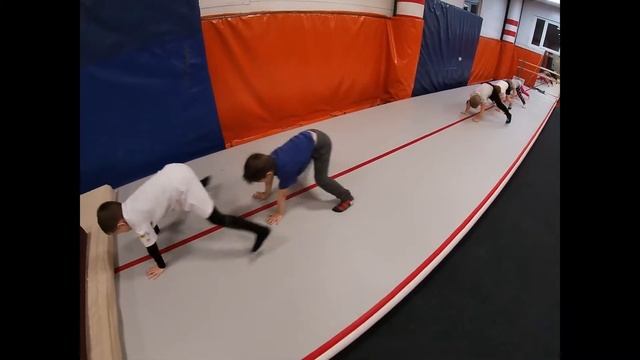 Тренировка по Акробатике, 17 декабря по 2020 года смотреть онлайн