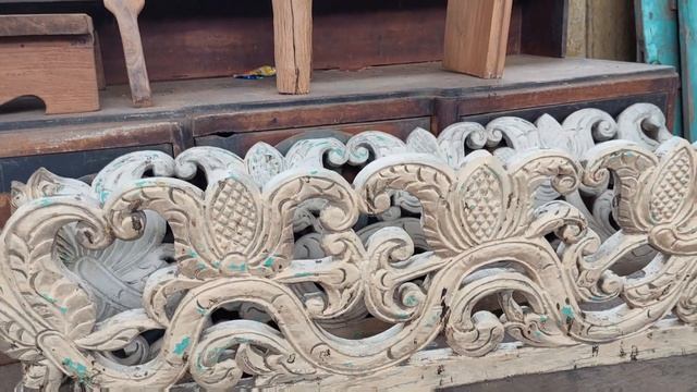 SUPER MURAH !! Barang Antik Eks Rumah Kuno Era Kompeni | Old & Antique House смотреть онлайн