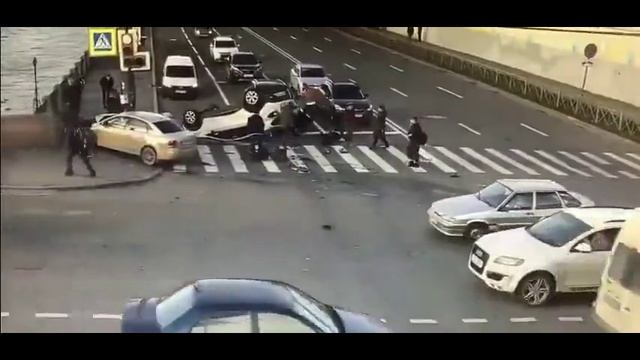 Авария в Питере смотреть онлайн