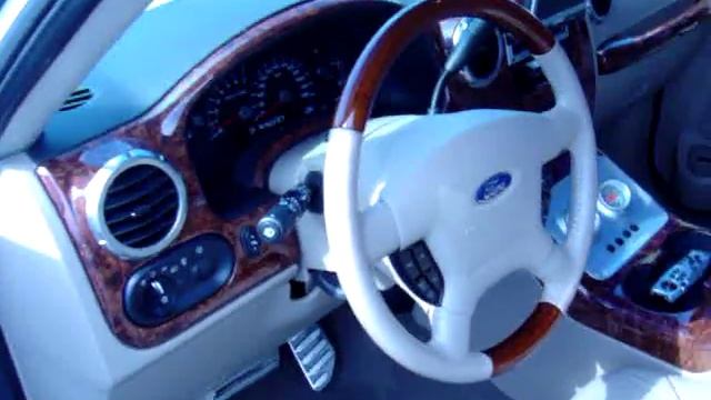 2003 Ford Expedition Bagged On 24's