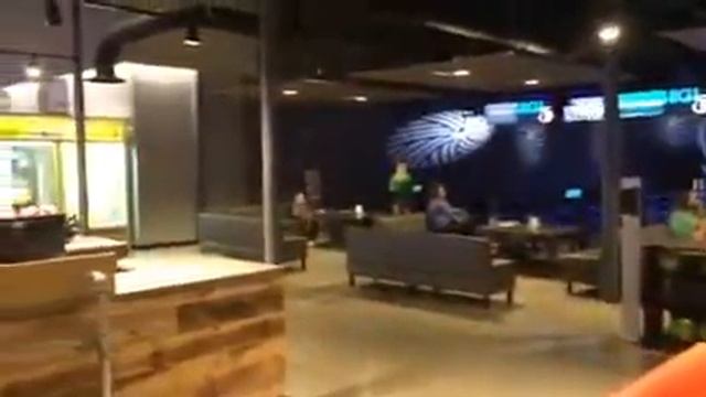 Lakeway bowling and game center смотреть онлайн