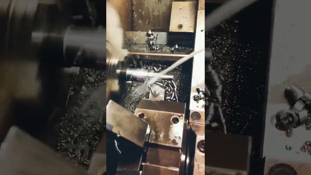 Работа токарно-винторезного станка с ЧПУ смотреть онлайн