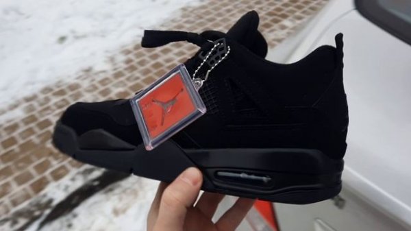 Nike Air Jordan 4 Black cat.mp4