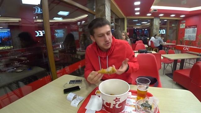 Обзор на ПЛАГИАТ KFC | ВКУСНЕЕ ОРИГИНАЛА? Crimean Fried Chicken — Крымское импортозамещение