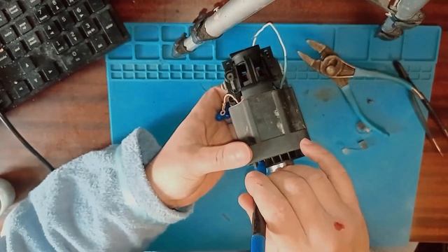 Хотел поменять кнопку включения на дрели ,а получилось полноценное ТО-2 смотреть онлайн