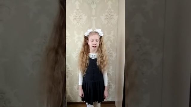 Приходят к дедушке друзья. В.Степанов. (читает Настя Угненко) смотреть онлайн