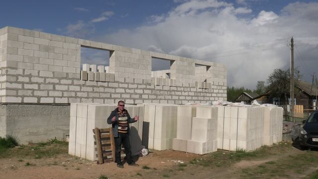 Надрываться ли на стройке. Важность отдыха. Можно ли сжать строительные сроки. Стройка в одиночку.