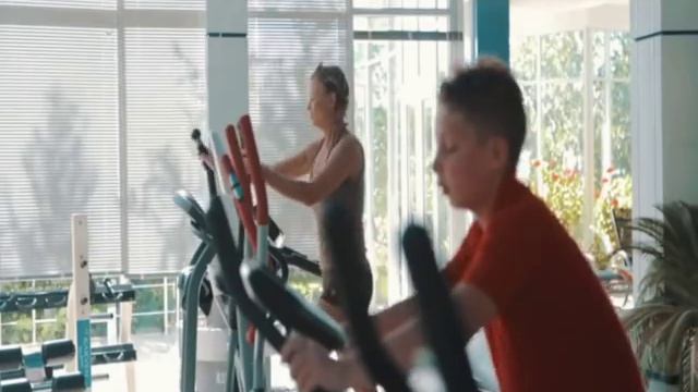 Karven Four Seasons смотреть онлайн