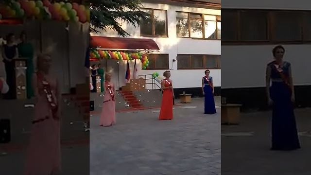 Поздравление маме на выпускном смотреть онлайн