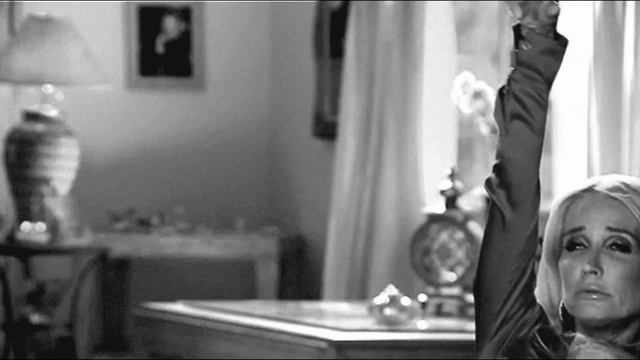 HAIRDRESSER REACTS TO CH527KEROSENE PURE GORE HAIR DREADS TRANSFORMATION ???✨ смотреть онлайн