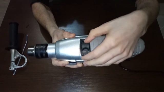 Дрель ударная Интерскол ДУ-16/1050ЭР смотреть онлайн