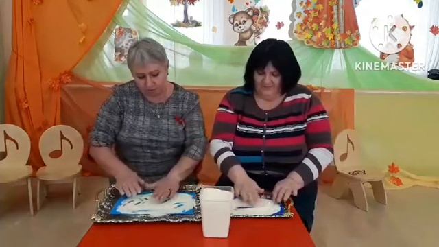 Мастер-класс для родителей младшей группы "Рисуем манной крупой" смотреть онлайн