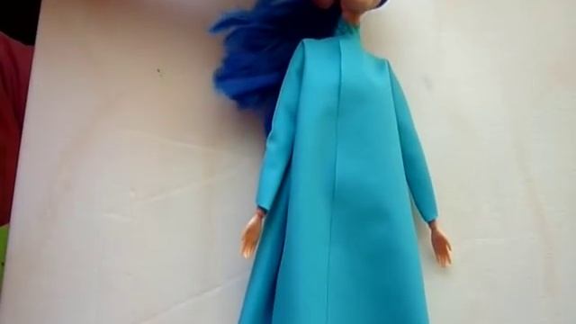 Как сшить шубу кукле своими руками.How to sew a coat doll with her hands. смотреть онлайн