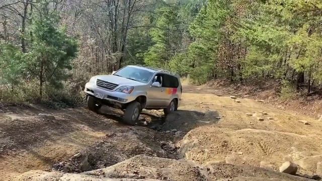 GX470 Using Toyota A-TRAC on Baldie Hill @ Stony Lonesome смотреть онлайн