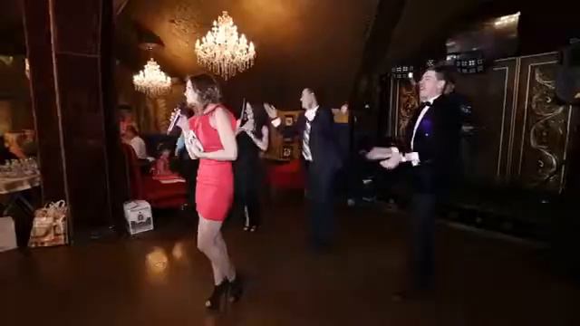 реп на свадьбе поёт лучшая подруга невесты