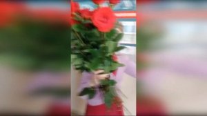 Как школьники поздравили учителя с Днём Рождения