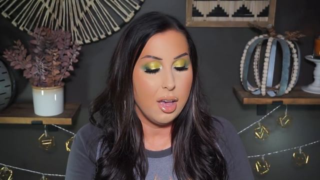 RANKING MY MOST RECENT PALETTES | LOTS OF GOOD PALETTES THIS MONTH!!! смотреть онлайн