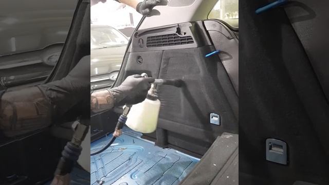 Химчистка багажника Ауди. смотреть онлайн