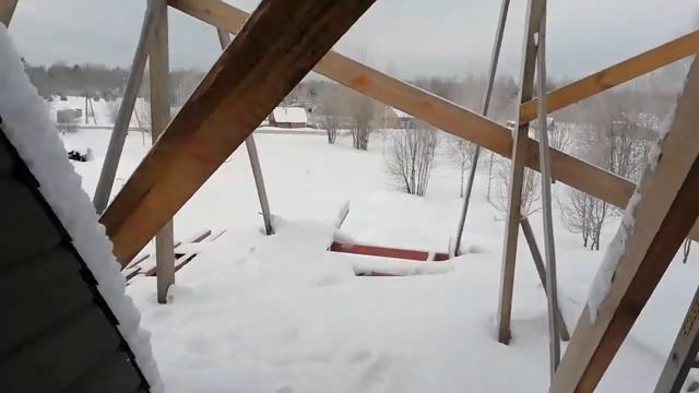 Интересная конструкция вращающегося 2и3 этажа дома на 360° смотреть онлайн