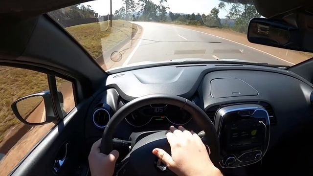 RENAULT CAPTUR INTENSE 2.0 AT - Comportamento e Consumo na Estrada! смотреть онлайн