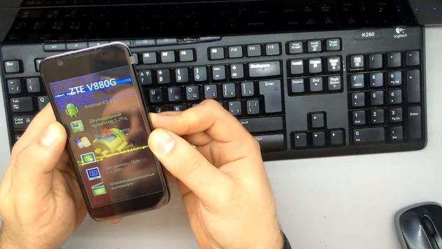 ZTE V880G Hard Reset (сброс настроек телефона) смотреть онлайн