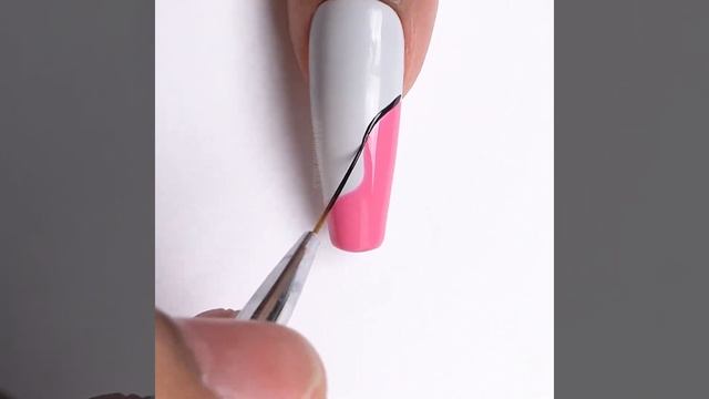Nail Art design #nailartdesigns #drawing #nailtrends #nail #short смотреть онлайн
