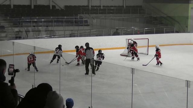 Товарищеская игра Мичуринск 2012 Моршанск 2012 03.04.2021. смотреть онлайн