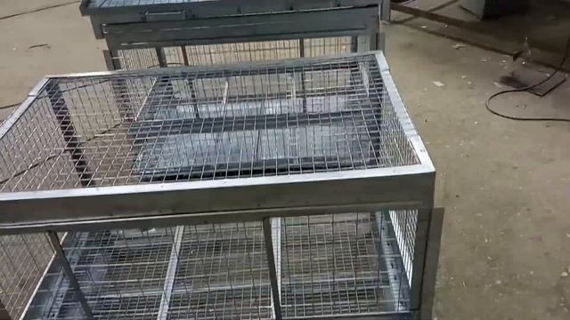 Многоярусная клетка для содержания маточного поголовья кур несушек и бройлеров из оцинковки смотреть онлайн