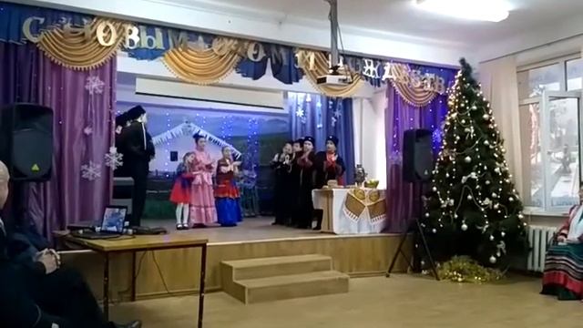 "Рождество Христово снова к нам пришло" - рождественская песня смотреть онлайн