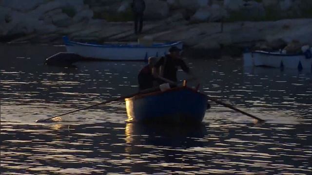 Печальная история о любви взрослого мужчины к юной девушке смотреть онлайн