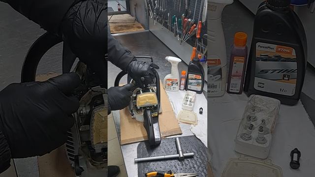 Stihl MS211 Osnovni servis-Basic service смотреть онлайн