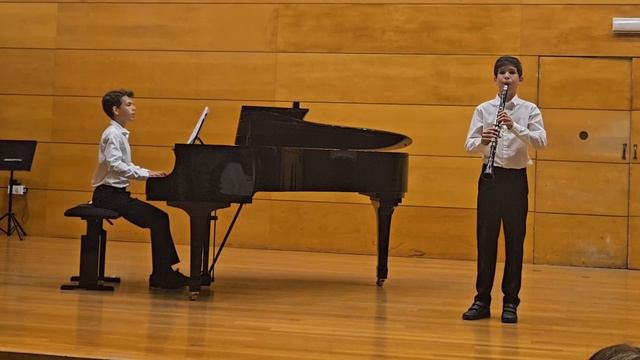 ROMANCE for Clarinet Bb and Piano | Pierre-Max Dubois смотреть онлайн