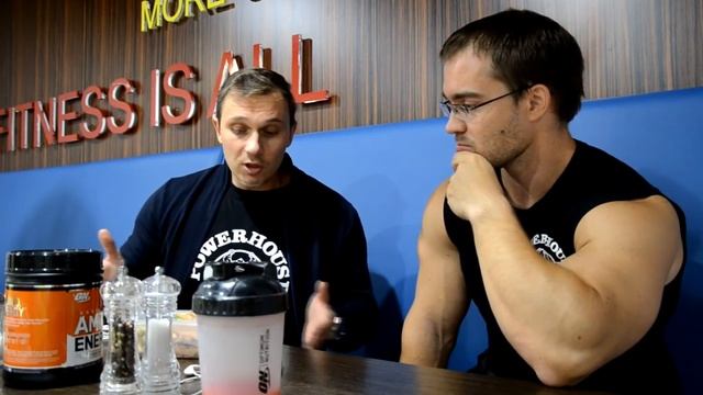 Дмитрий Корнюхин и Артем Диянов о проблемах питания при наборе массы смотреть онлайн