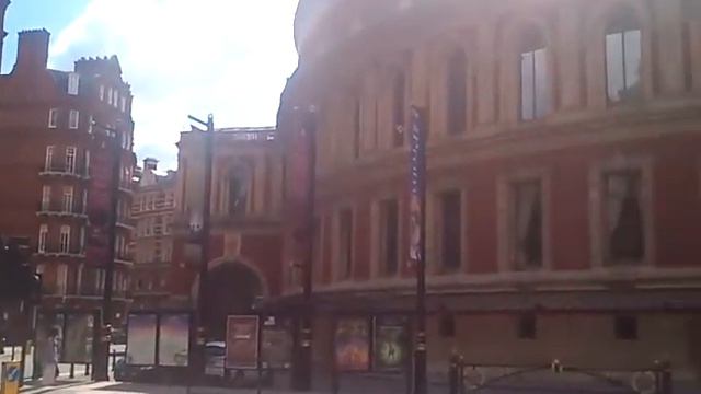 Londres: Historia de reyes enamorados en Londres. Royal Albert Hall смотреть онлайн
