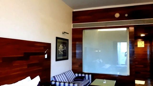 The Orchid Hotel Pune located right on the Pune-Bangalore highway is the best place for a stay over смотреть онлайн