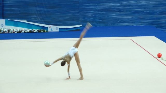 World Cup Kazan 2016 (Individual all-around) Karina Kuznetsova - Ball смотреть онлайн