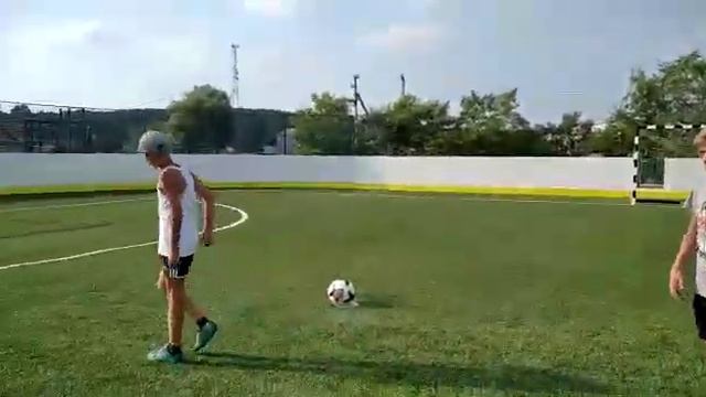 Кроссбар Челлендж! Игра до 5 очков! Кто победит???