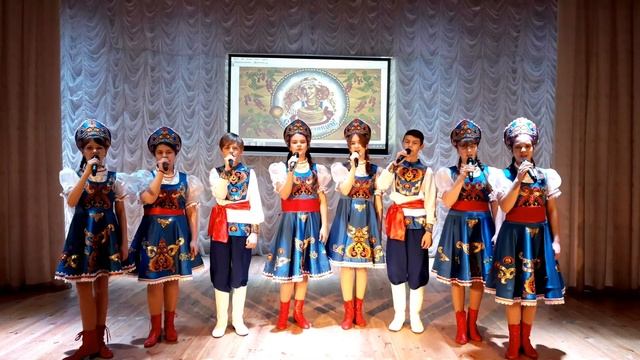 Вокальный ансамбль "Солнцеворот" - "Весну звали" смотреть онлайн